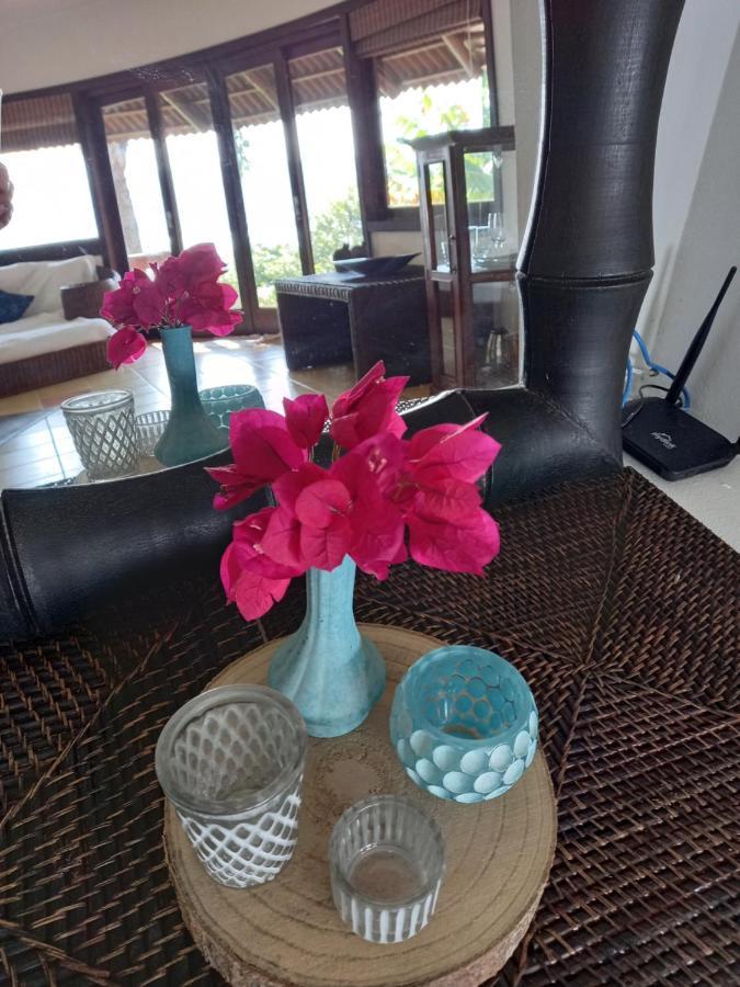 Luxury Suites Vila Indonesia Garopaba Dış mekan fotoğraf