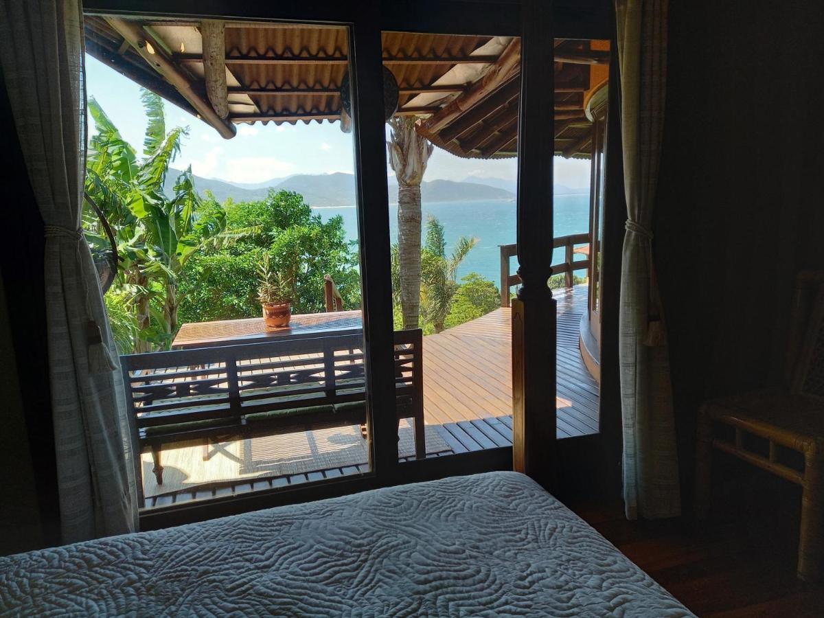 Luxury Suites Vila Indonesia Garopaba Dış mekan fotoğraf