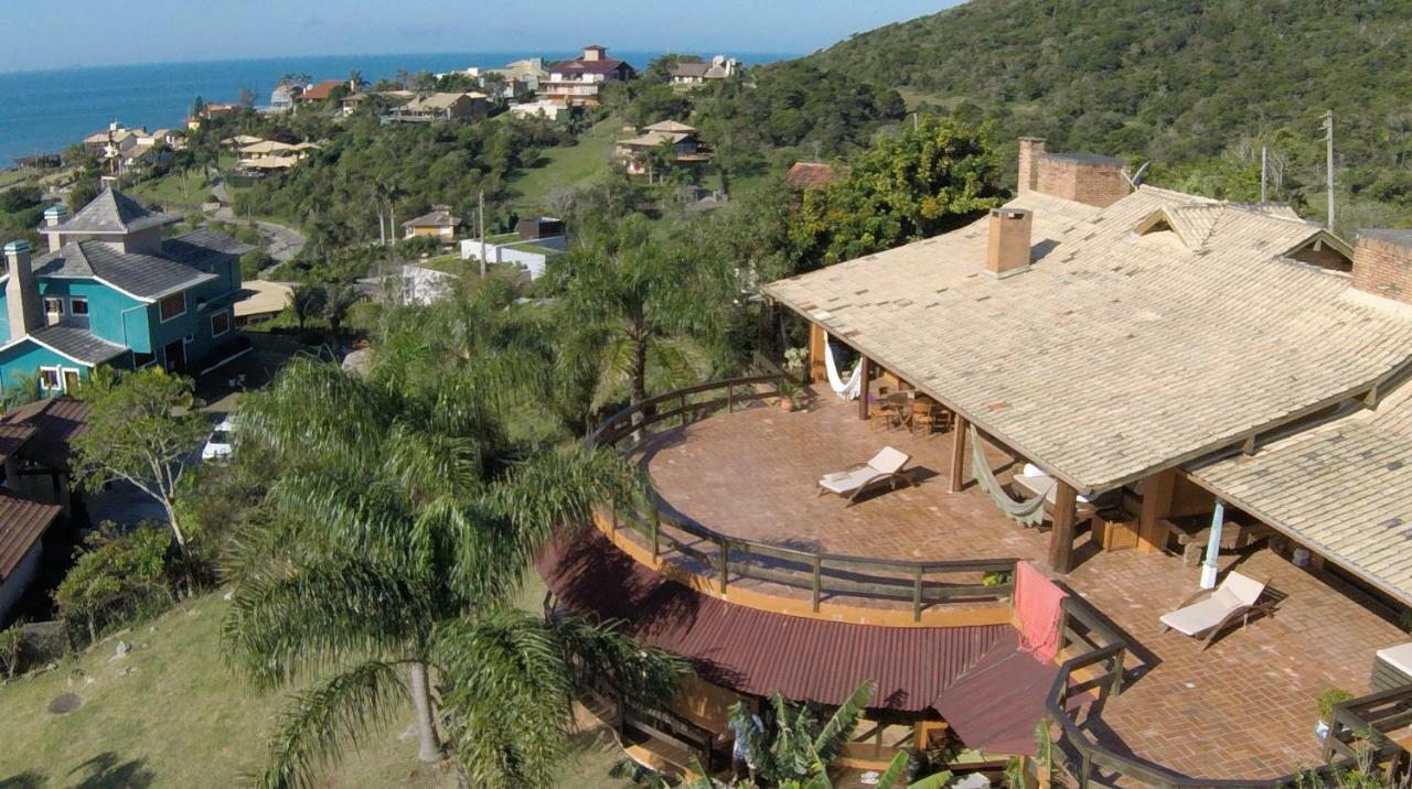 Luxury Suites Vila Indonesia Garopaba Dış mekan fotoğraf